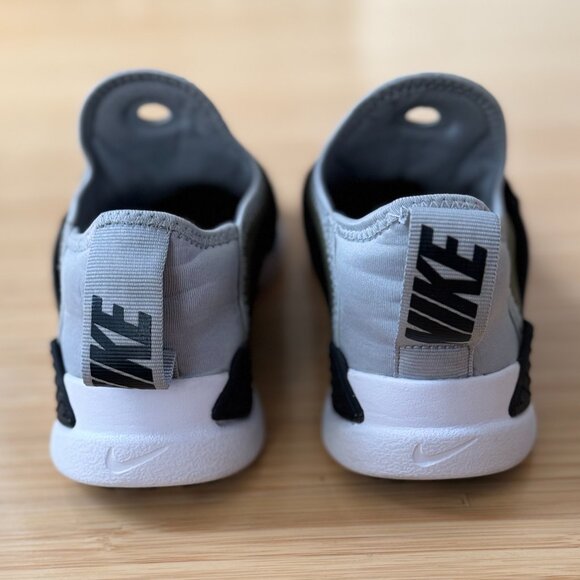 Nike Huarache Extreme GS Slip On Shoes, Olive Green, Size 3Y - Picture 8 of 10